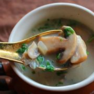 Cream of Mushroom Soup | Mushroom Soup-image